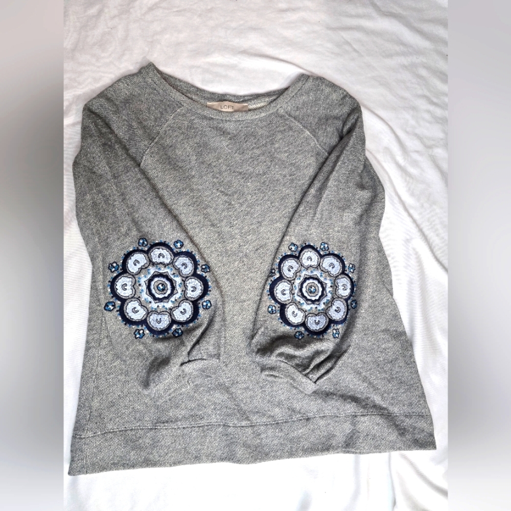Loft sweatshirt bishop sleeve embroider art flower oversized pullover sw…